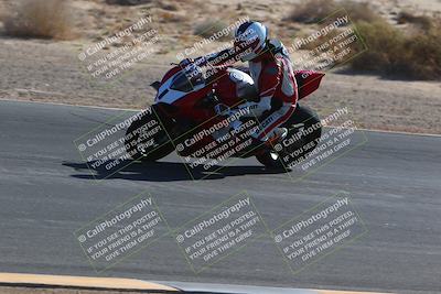 media/Jan-14-2024-SoCal Trackdays (Sun) [[2e55ec21a6]]/Turn 10 Inside (110pm)/